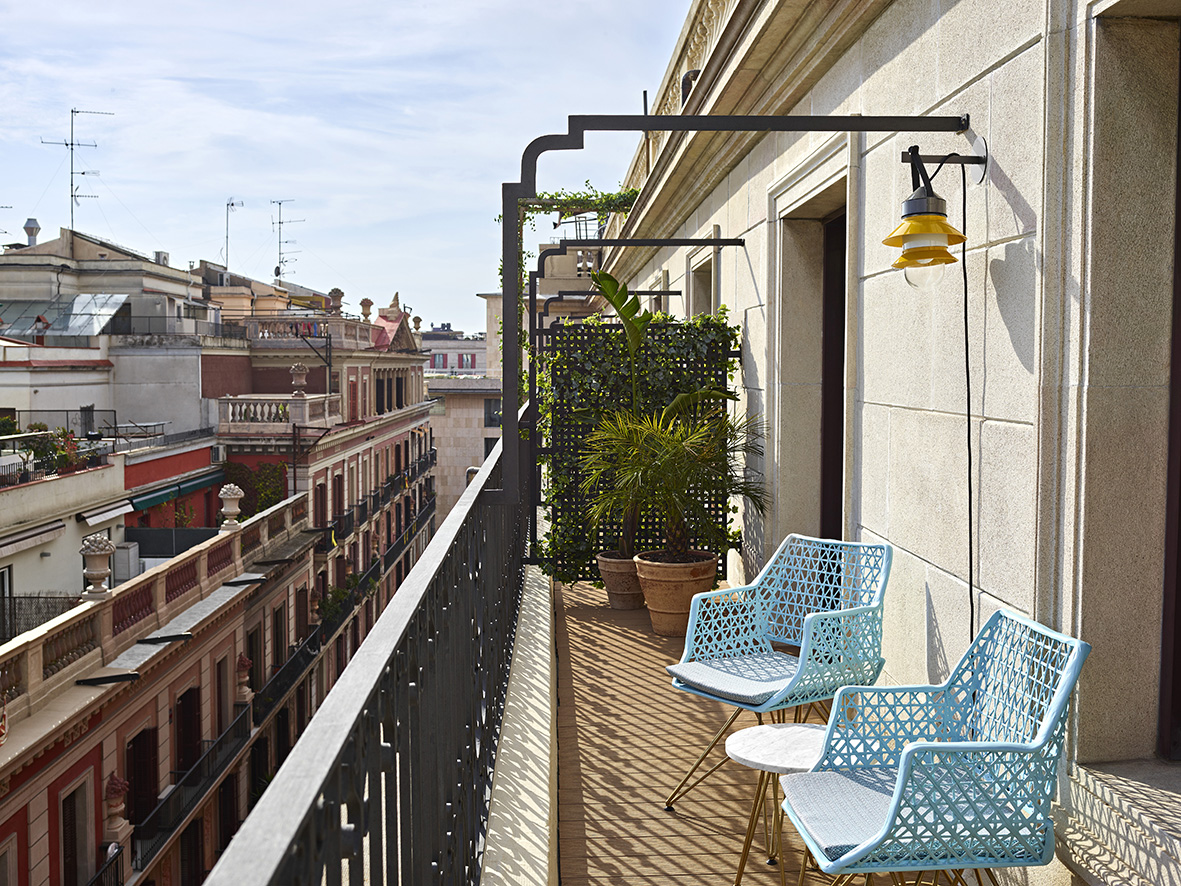 Private terraces to share, sunbathe and let yourself go